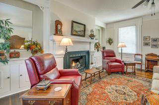 Bourbon Country Escape! Spacious Home w/ Fire Pit - 3
