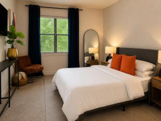 The Downtown Nook -Houston Loft - Free Garage Parking - EV Station - Houston - 1