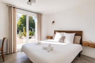 Villa 8 personnes avec piscine chauffée, Jardin de 6000 m2, 25mn de Lyon - 5