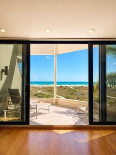 Luxury Beachfront Home at #1 Beach in USA - 9
