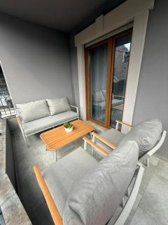 Solis Apartment & Free Garage Parking - 0