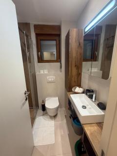 Solis Apartment & Free Garage Parking - 2
