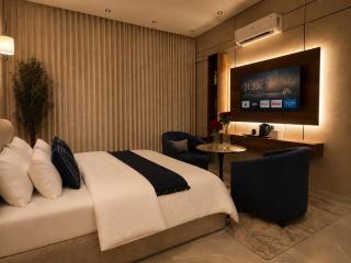 Toot Suites Studio - 5
