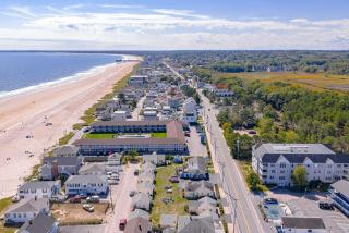Little Miss Cottages - Two Bedroom Cottage Suite - 9 - 5