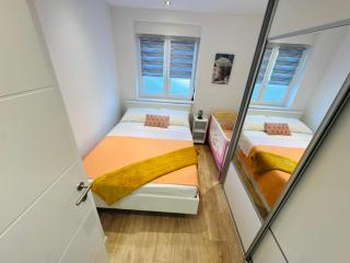 M&G Apartment Luxury Garden Apartment Kaštel Stari near Split - 4