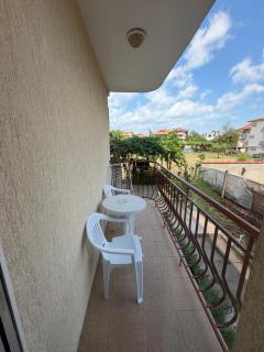 Guest House Dayana Apartment 2 - 4