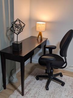 Cozy getaway ,Point Defiance & Proctor, Smart TV - 5