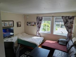 Ålesund Apartment with free parking - 6