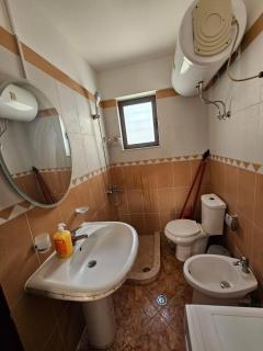Daja's Guest House - 1