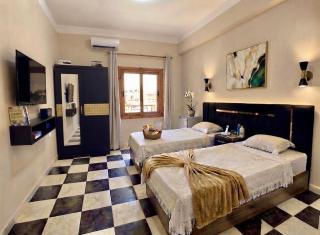 Cozy Apartment Near Beach AC Free Parking - 8