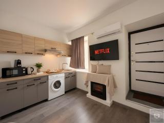 RentHouse Apartments-Old Town Studio #2 - 4