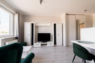 Druskienicka Green Comfort Studio by BookingHost - 3