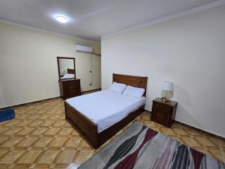 Budget sea view- families only - 8