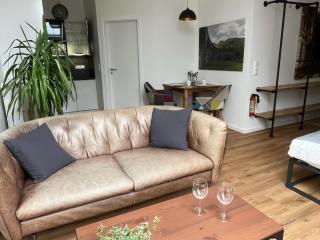 Modern Boutique Apartment near Lister Platz - 9