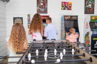 Luxury Resort, Near Beach, Heated Pool, Game Room, Hot Tub, Tiki Bar, Pets - 6