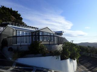 Sensational Views, Central, 2 Carparks - 1