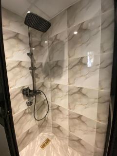 R&B,Appartement de 2 chambres climatisé au goudron à YaoundéNsimeyong 100m du collège Vogt,50m super marché DOVV, WIFI haut débit gratuit 21 - 5
