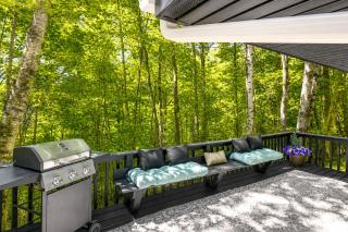 High-Design Monroe Cabin on 2 Private Acres! - 9