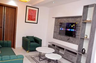 Brentwood Premium Apartments - 7