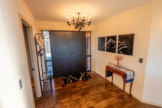West Manor - 2