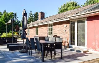 3 Bedroom Lovely Home In Toftlund - 1