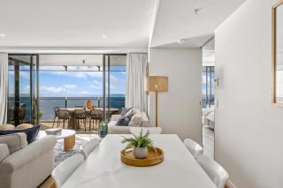 Luxury Sky Home Ocean Views Sleeps 10! - 1
