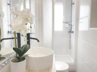 NADIA HOME by wehomes - 6