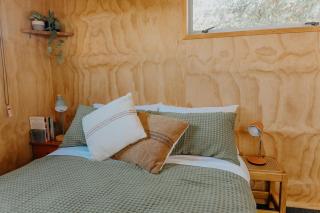 Warm & Cosy Studio Cabin - 2