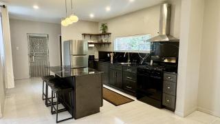 Private 3Bedroom Tropical Luxury Villa Saint Kitts - 6