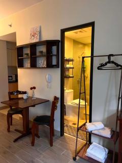 Sweet Escape Executive Studio at One Regis - 5