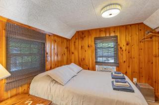 Riverside Cabin with Private Fishing Access! - 5