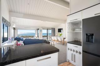 Sandbanks - Papamoa Holiday Home - 5