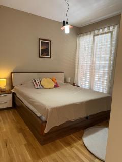 Mullion Penthouse - 1