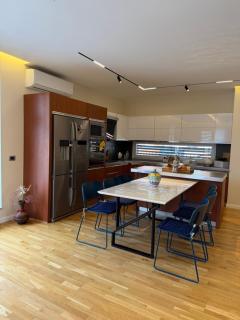 Mullion Penthouse - 5