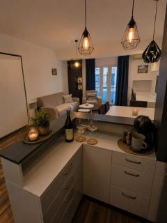 Emerald Center Apartment - 3