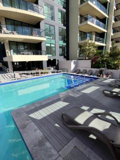 Broadbeach on the Park - 4