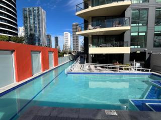 Broadbeach on the Park - 5