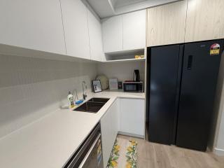 Scenic Wantirna Nature - Brand New Home with views - 7