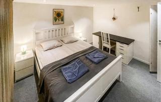 Nice Apartment In Varberg With Wifi - 4