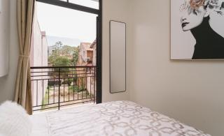 The Glow Stay | Elegant & Modern | @SantaAna - 9