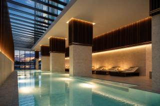Live Luxe - Modern CBD 2BR Retreat - Pool, Gym & Views - 7