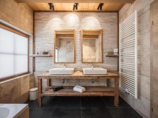 Modern chalet in the willow roof - 3