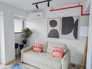 Studio with Balcony near Casco Viejo - 0