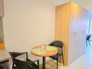 Studio with Balcony near Casco Viejo - 5