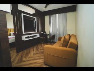 S K Legacy Hotel - 7