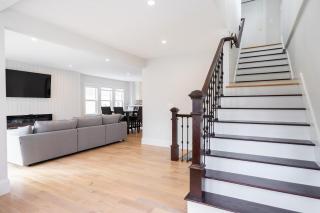 Beautiful and Spacious 3BD Condo in Somerville - 9