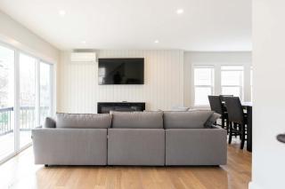 Beautiful and Spacious 3BD Condo in Somerville - 7
