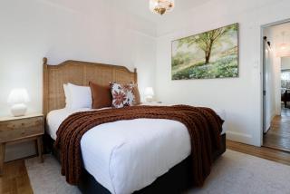 Charming Cottage with Private Garden & Wellness Studio - 6