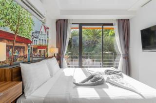 Beachside 1BR Condo Pool Gym Phuket- MBC C172 - 1