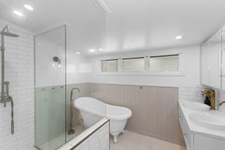 A Charming Period Stay, Lovingly Restored - 2